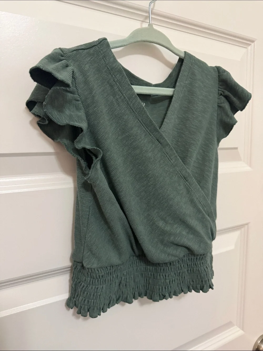 GAP Girls M/8 Sage Green Wrap-Style Ruffle Sleeve Top